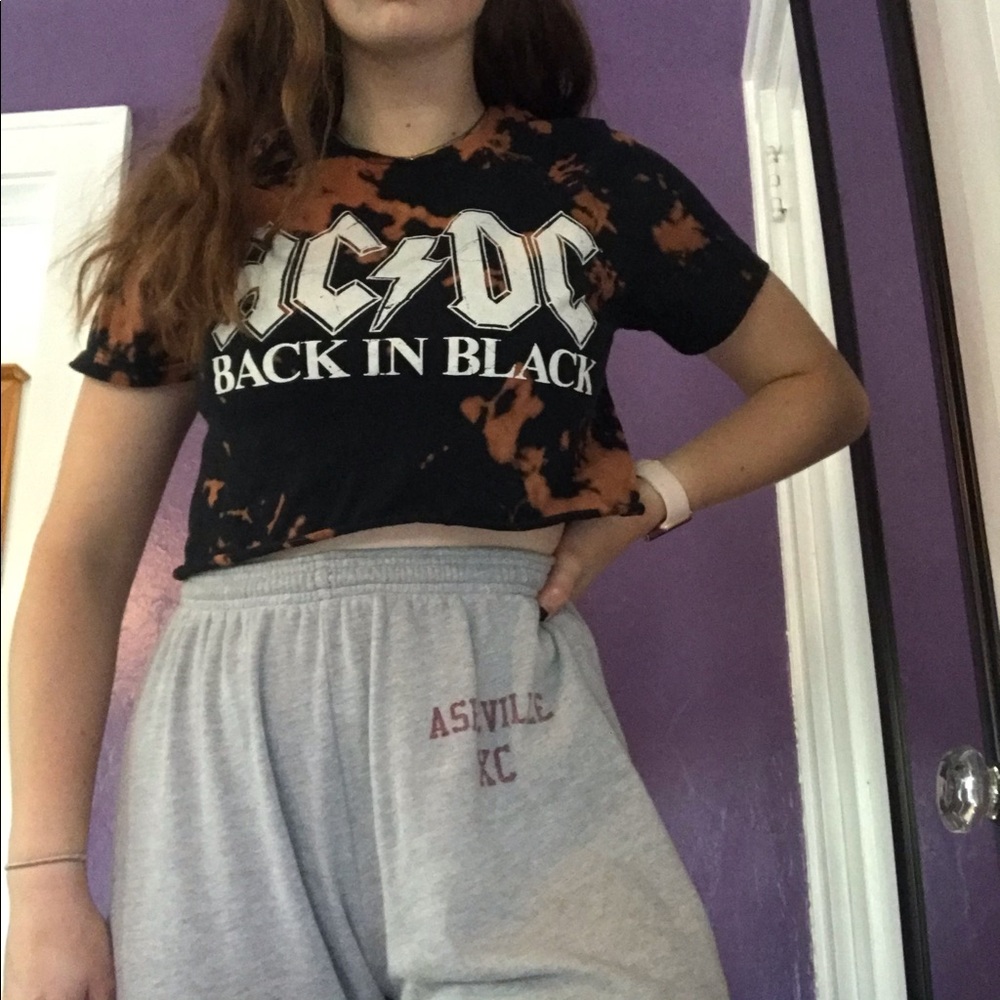 Super hot AC/DC bleached crop top